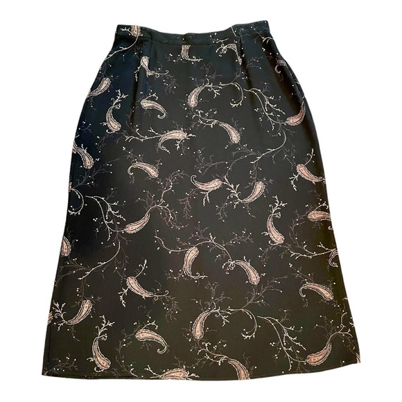 WORTHINGTON WOMAN, PLUS SIZE MAXI SKIRT. BLACK PRINT, STRAIGHT SKIRT. SIZE 18W - Picture 1 of 7